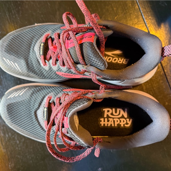 Brooks Charcoal and Coral Athletic Shoes - Picture 4 of 7